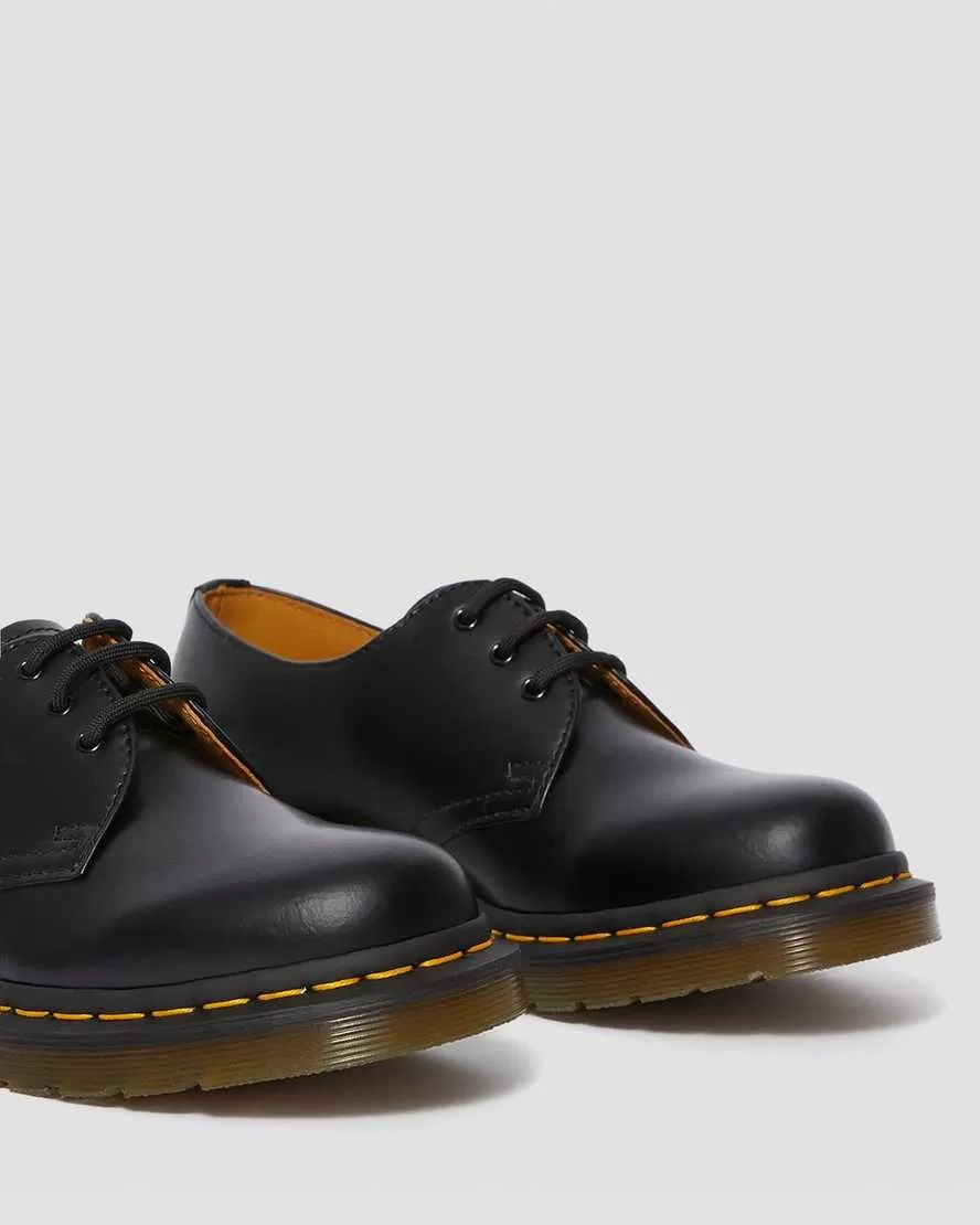 1461 WOMEN’S BLACK SMOOTH OXFORD