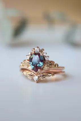 3 months payment plan: Alexandrite engagement ring set / Ariadne