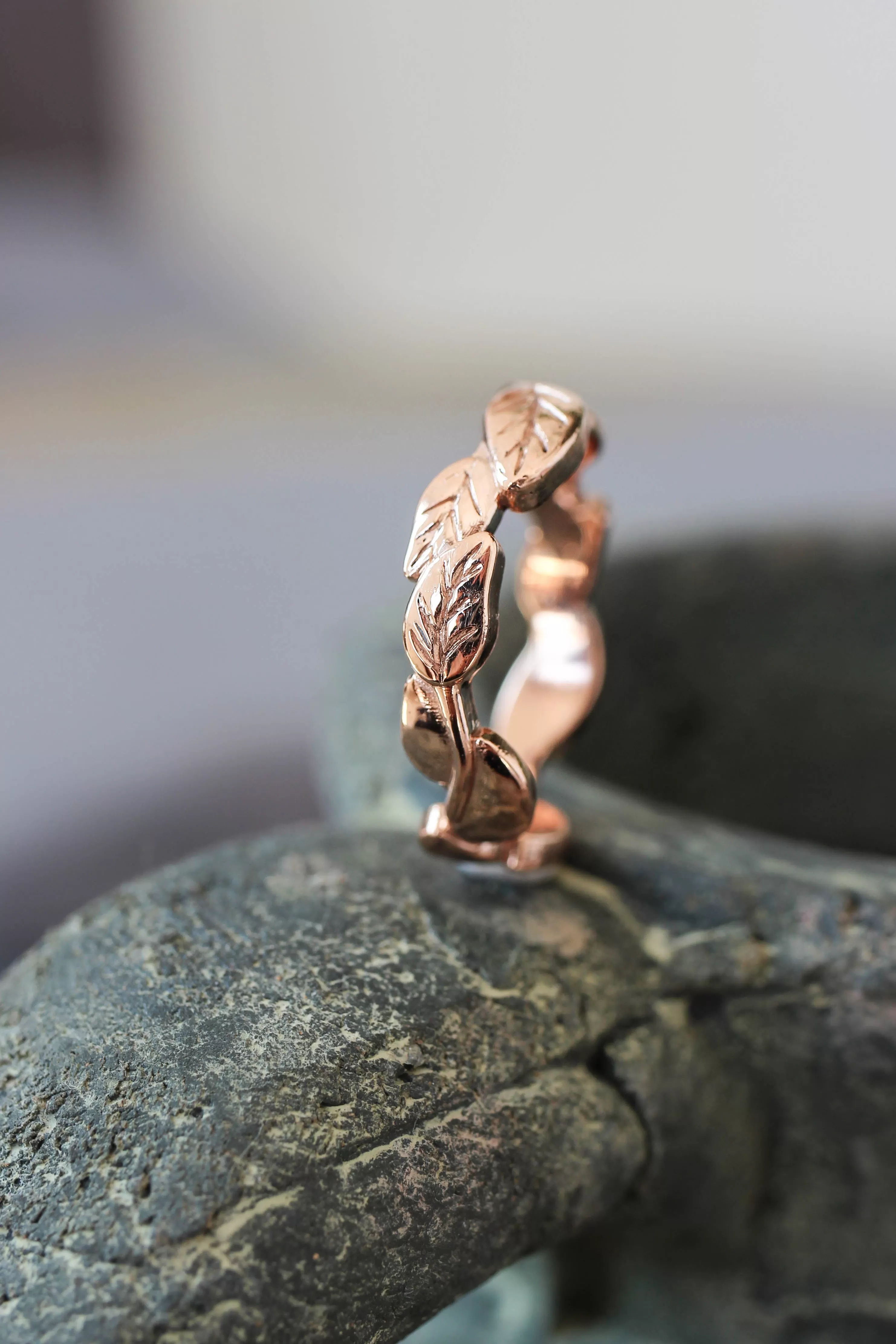 Bold leaves wedding band for man, nature ring for him