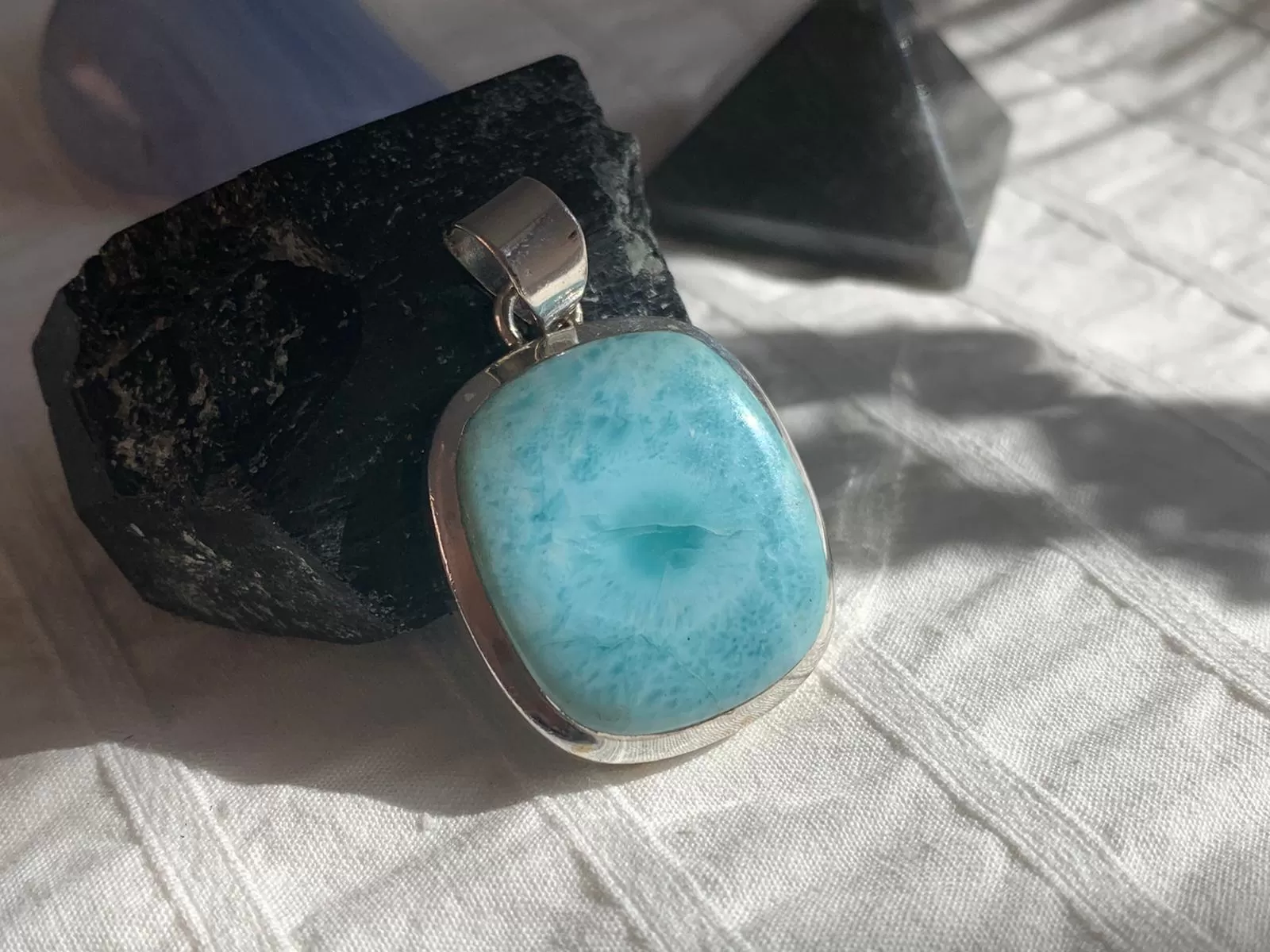 Larimar Naevia Pendant - Square