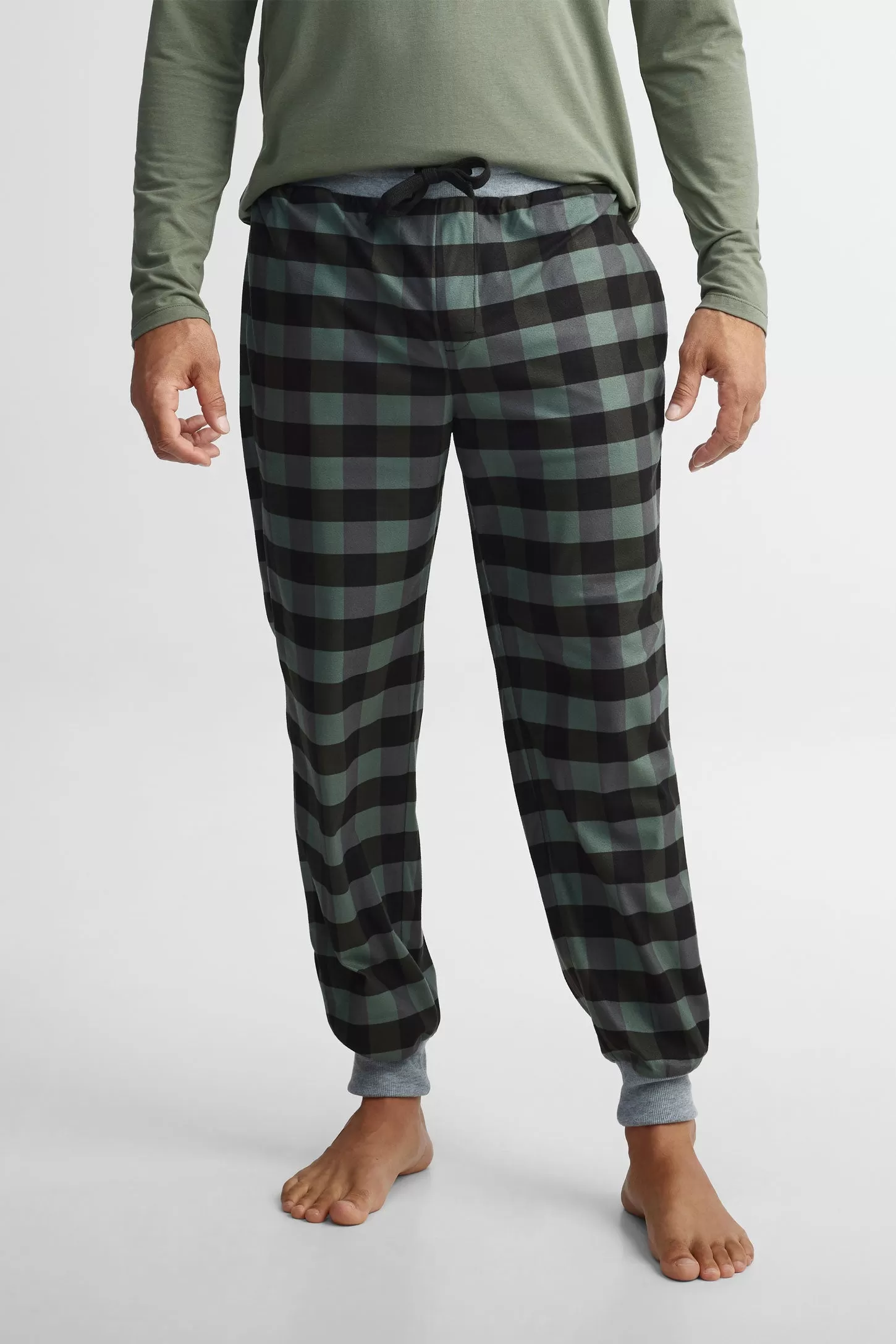 Pantalon pyjama à carreaux en flanelle, 2/40$ - Homme