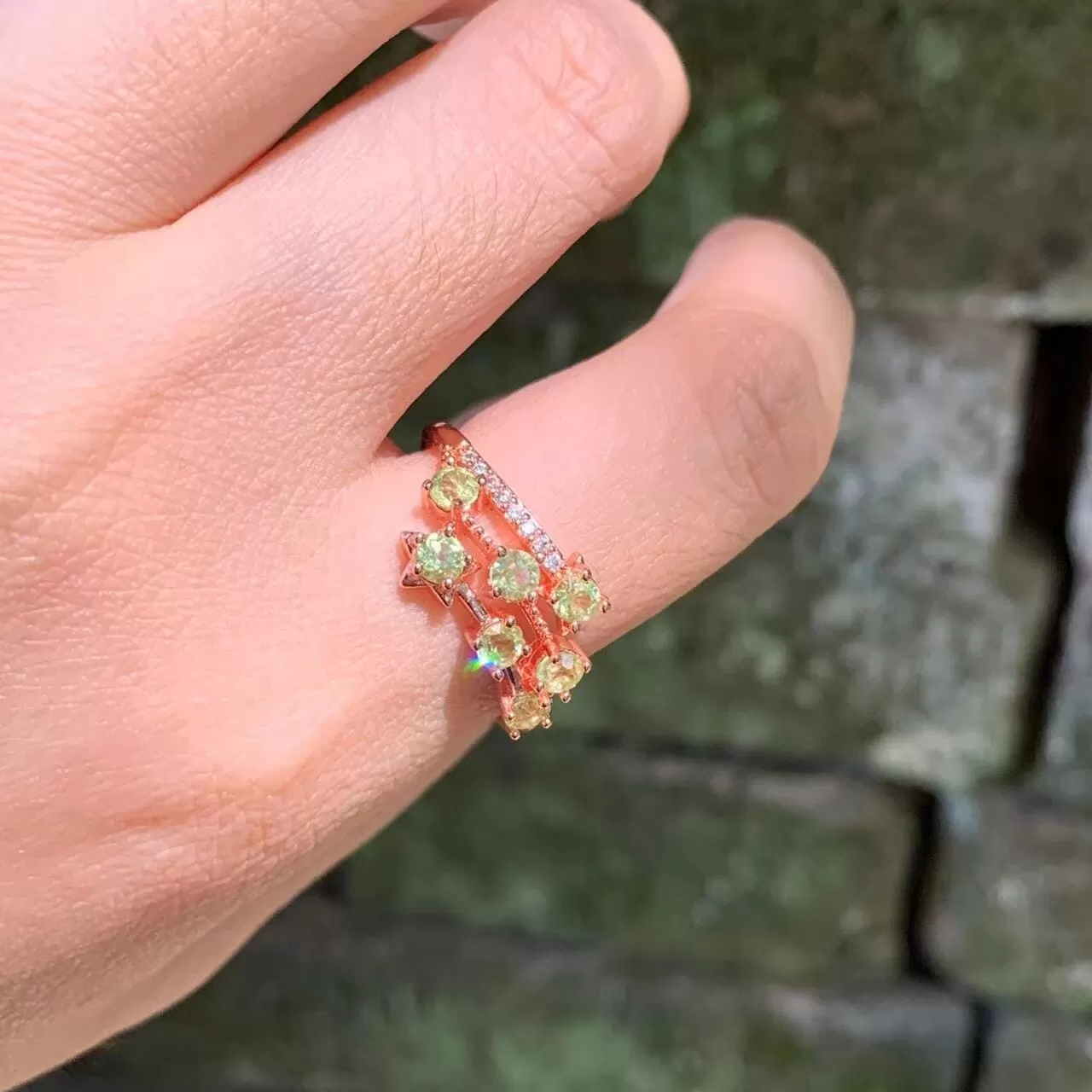 Star Crown Peridot Rose Gold Resizable Ring