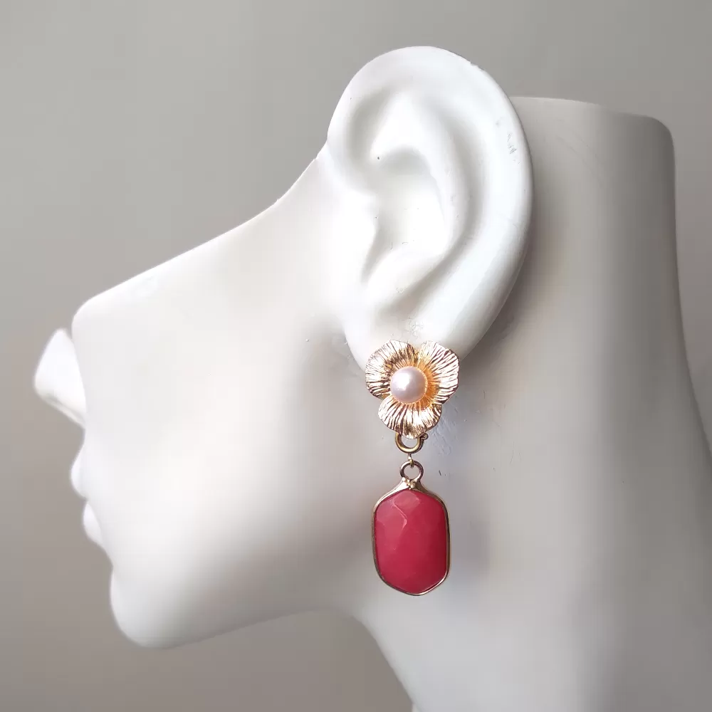 Textured Petals with Red Jade Brass Stud Earrings