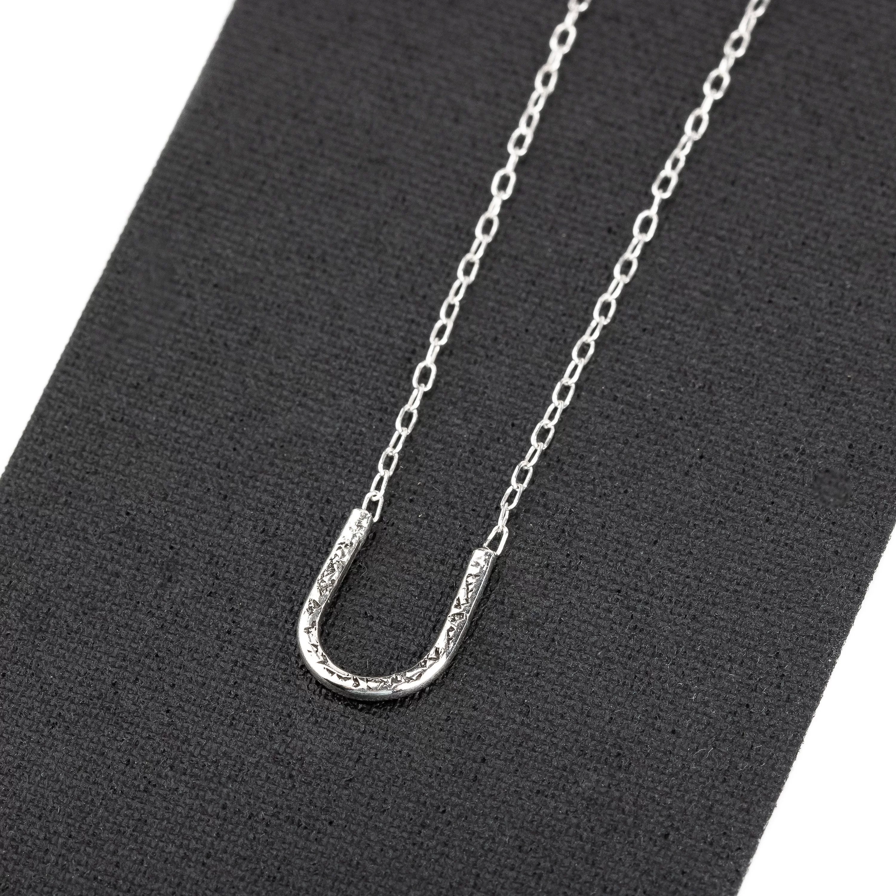 The Mini Arch Necklace